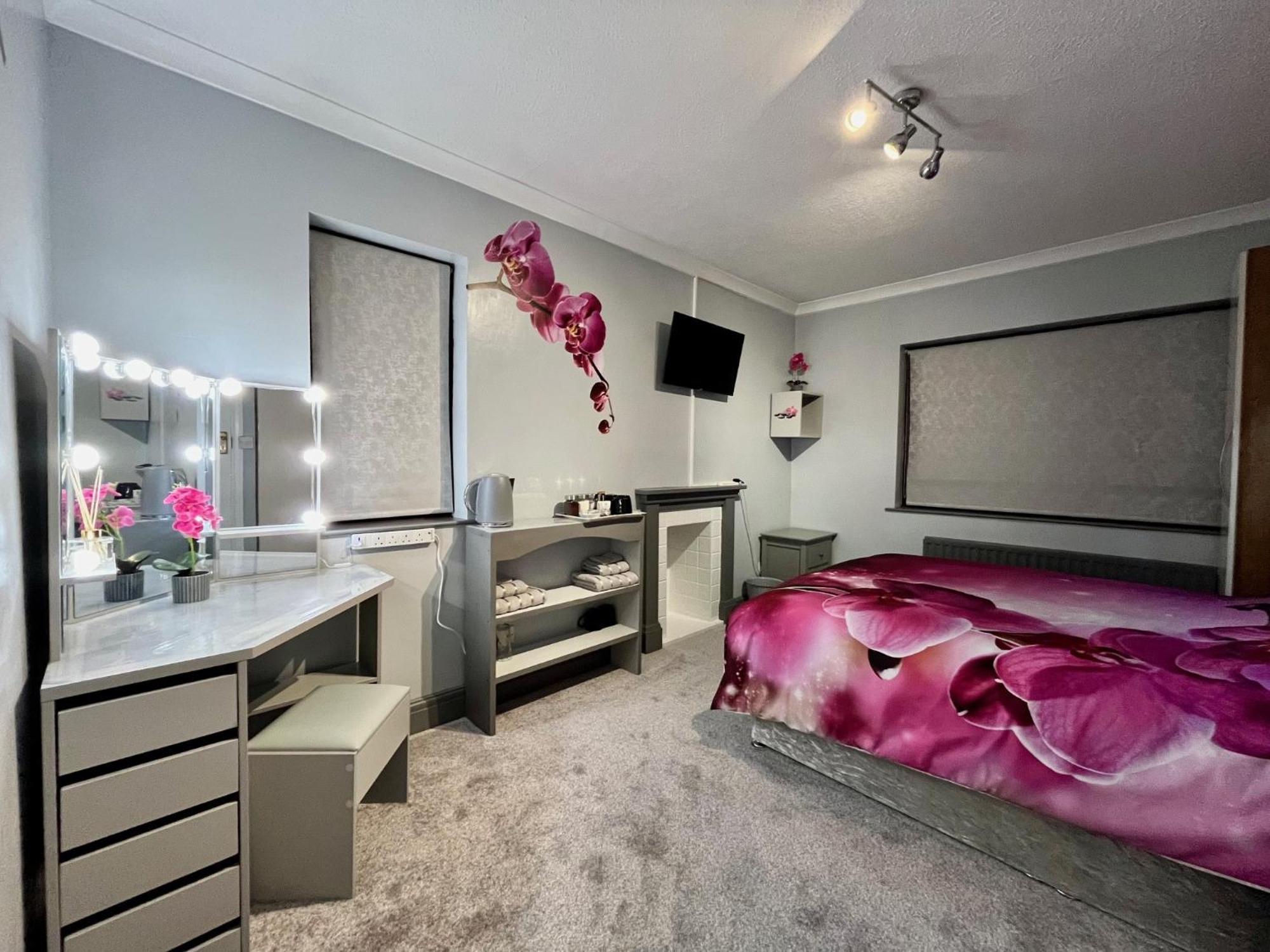 Willow Ridge - A Large Country House With 3 Rental Rooms Clutton Exteriér fotografie